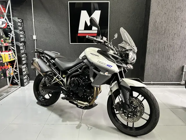 Moto Triumph Tiger 800 2016 800  XR