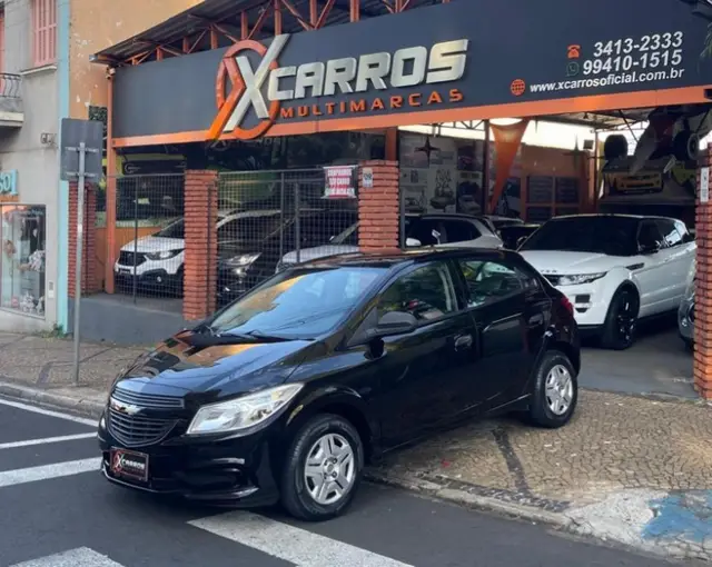 Carro Chevrolet Onix 2013 1.0 LS SPE/4