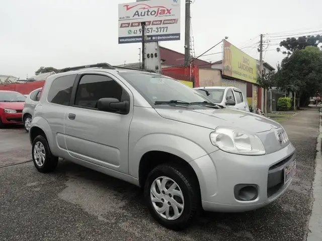 Carro Fiat Uno 2014 Vivace 1.0 8V (Flex) 2p