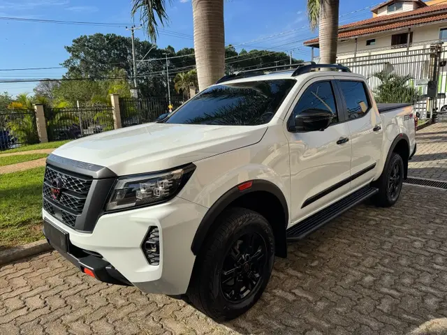 Carro Nissan Frontier 2024 Pro-4X 2.3 Turbo 4x4