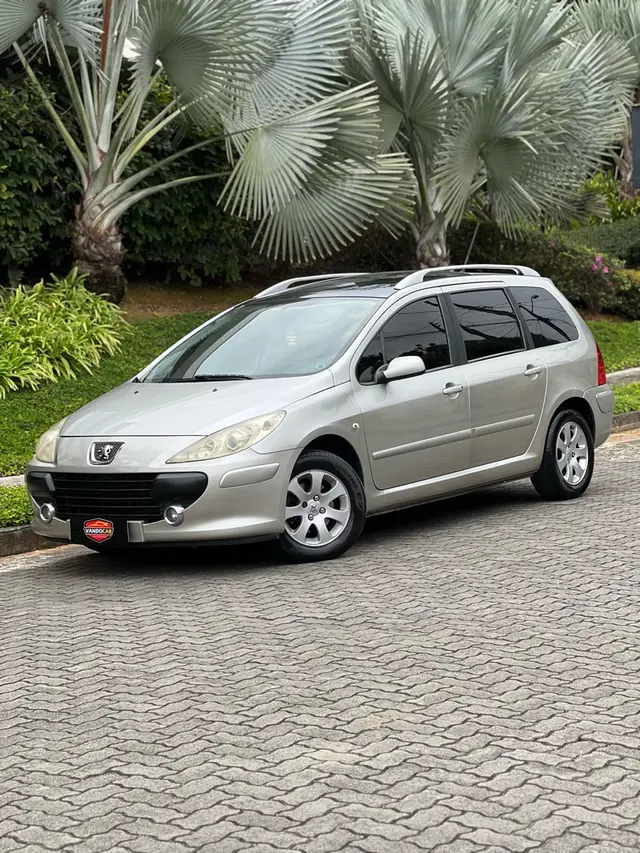 Carro Peugeot 307 SW 2008 Allure 2.0 16V (aut)