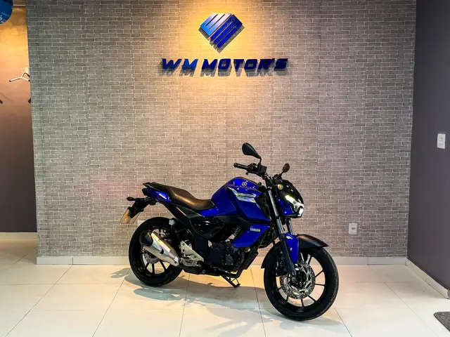 Moto Yamaha Fazer FZ15 2024 ABS