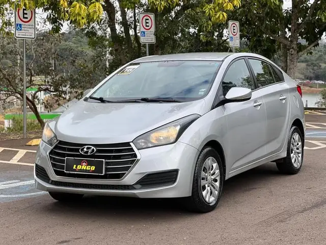 Carro Hyundai HB20S 2016 1.6 Comfort Plus (Flex)