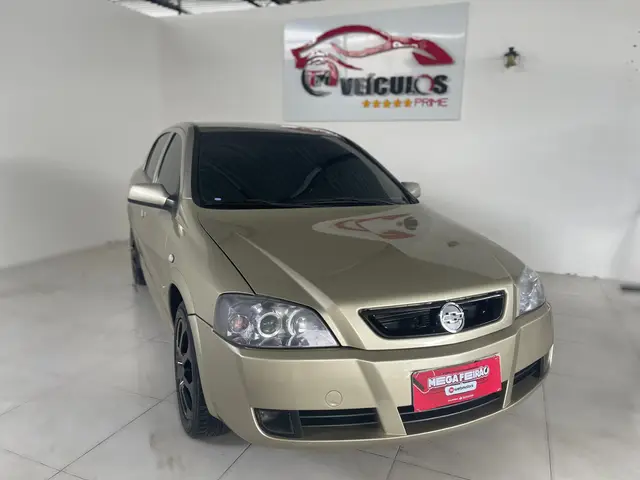 Carro Chevrolet Astra Hatch 2008 Advantage 2.0 (Flex)