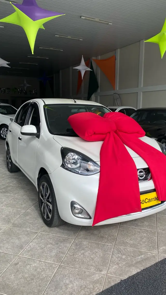 Carro Nissan March 2016 1.6 16V SL (Flex)
