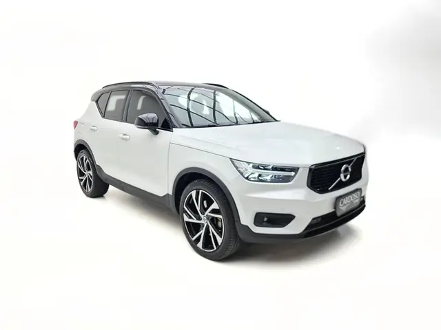 Carro Volvo XC40 2020 2.0 T5 R-Design AWD