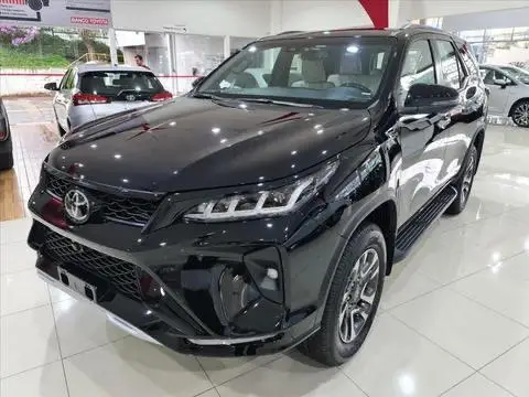 Carro Toyota SW4 2025 Diamond  2.8 Turbodiesel 4x4 (Aut.)