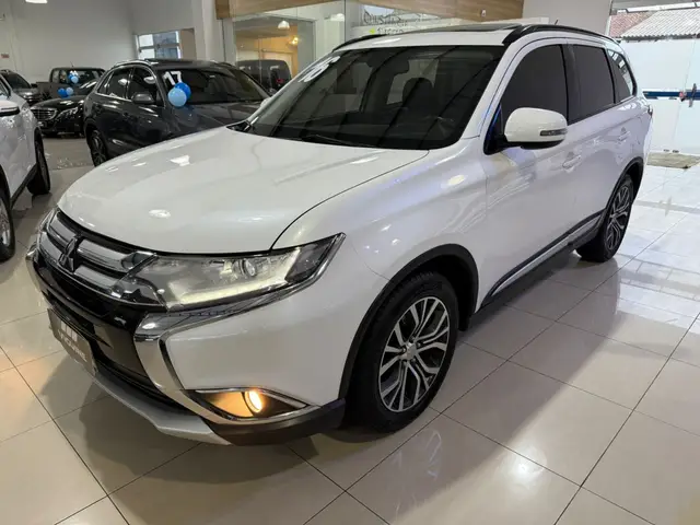 Carro Mitsubishi Outlander 2016 2.0 16V CVT