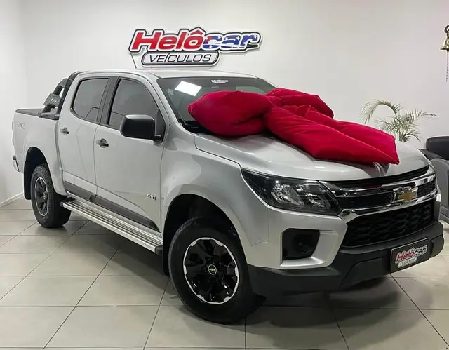 Carro Chevrolet S10 Cabine Dupla 2022 S10 2.8 CTDI LS 4WD (Cabine Dupla)