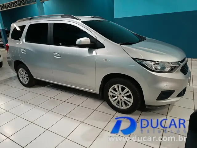 Carro Chevrolet Spin 2023 LT 1.8 (Aut.)