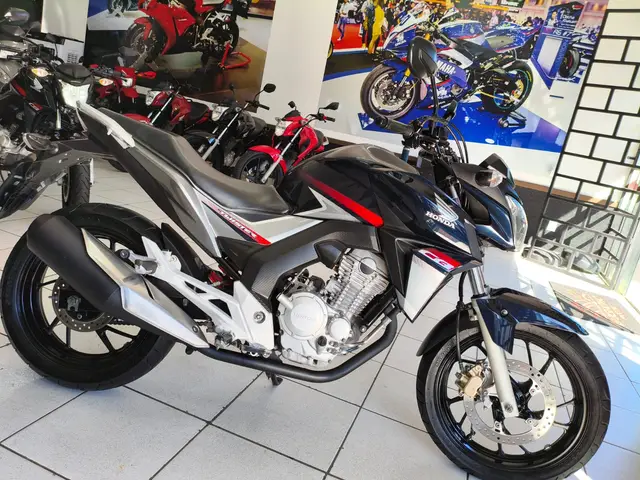 Moto Honda CB 250F Twister 2018 Standard