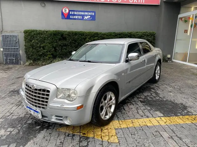 Carro Chrysler 300C 2009 3.5 V6