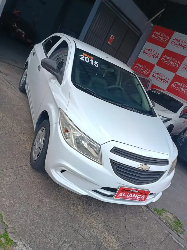 Carro Chevrolet Onix 2015 1.4 LT SPE/4