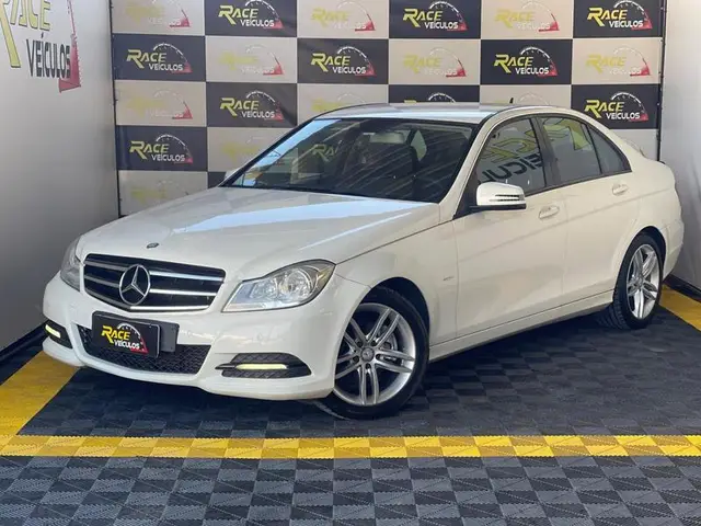 Carro Mercedes-Benz Classe C 2012 C 180 CGI Classic