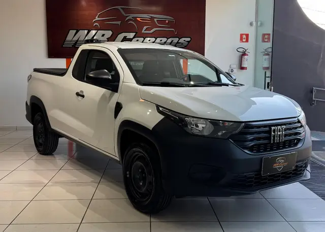 Carro Fiat Strada 2023 Endurance 1.4 Cabine Plus (Flex)