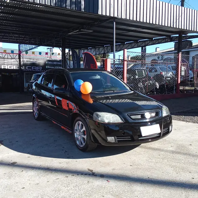 Carro Chevrolet Astra Hatch 2010 Advantage 2.0 (Flex)