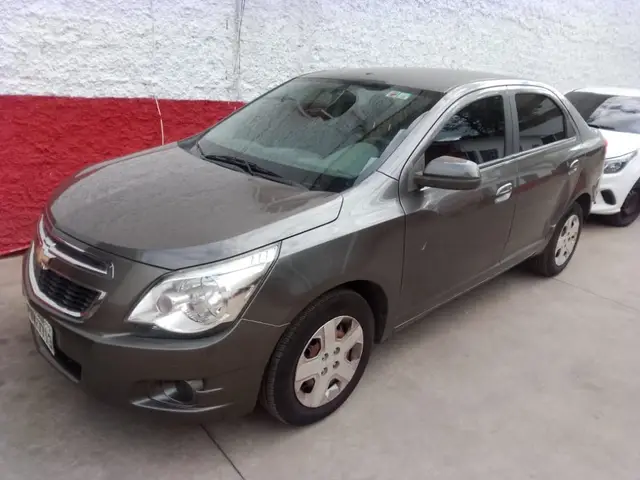 Carro Chevrolet Cobalt 2015 LT 1.4 8V (Flex)