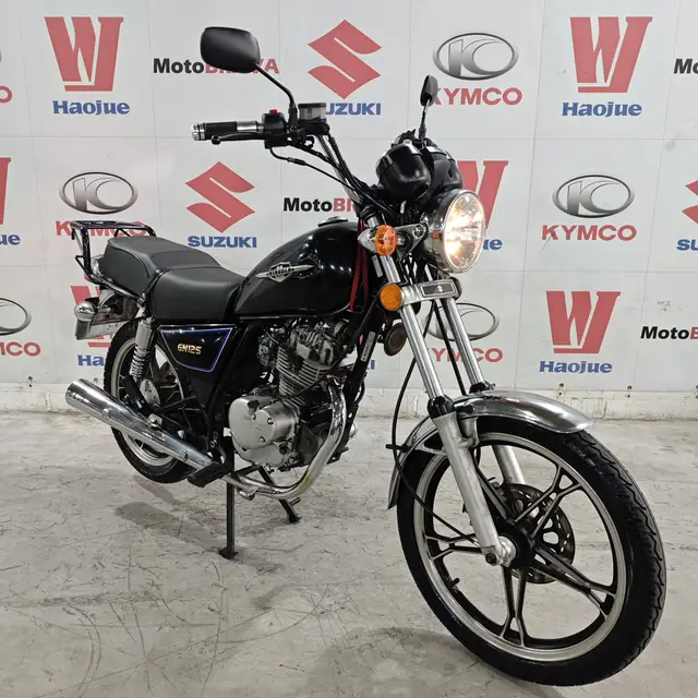 Moto Suzuki Intruder 2016 125