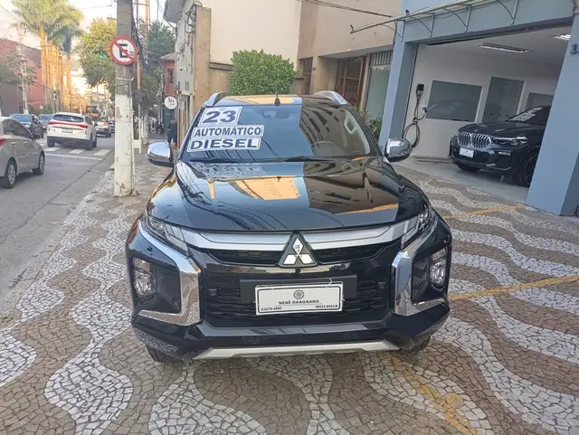 Carro Mitsubishi L200 Triton Sport 2023 HPE-S 2.4
