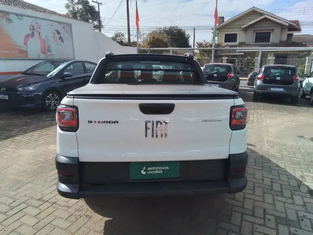 Carro Fiat Strada 2024 Freedom 1.3 Cabine Plus