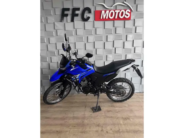 Moto Yamaha XTZ 250 Lander 2023 ABS