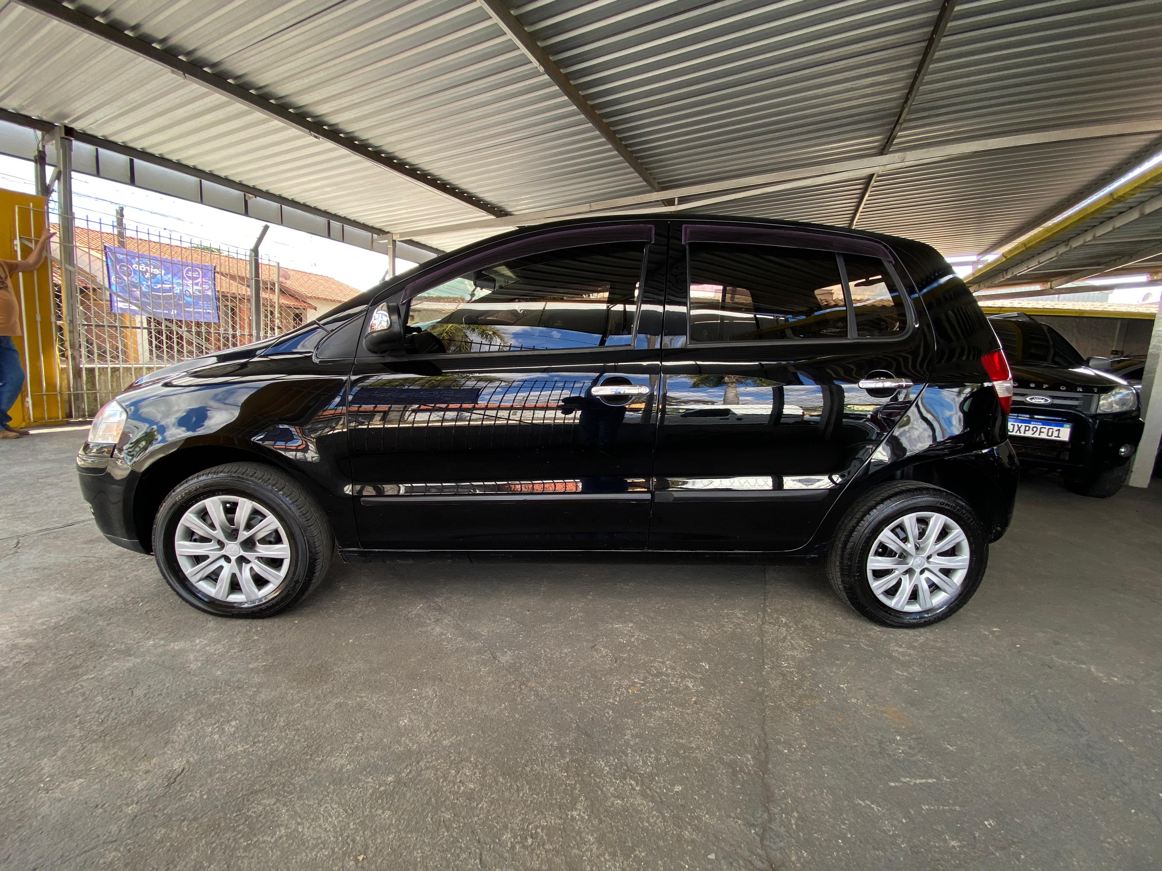 Volkswagen Fox City 1.0 8V (Flex) 2p