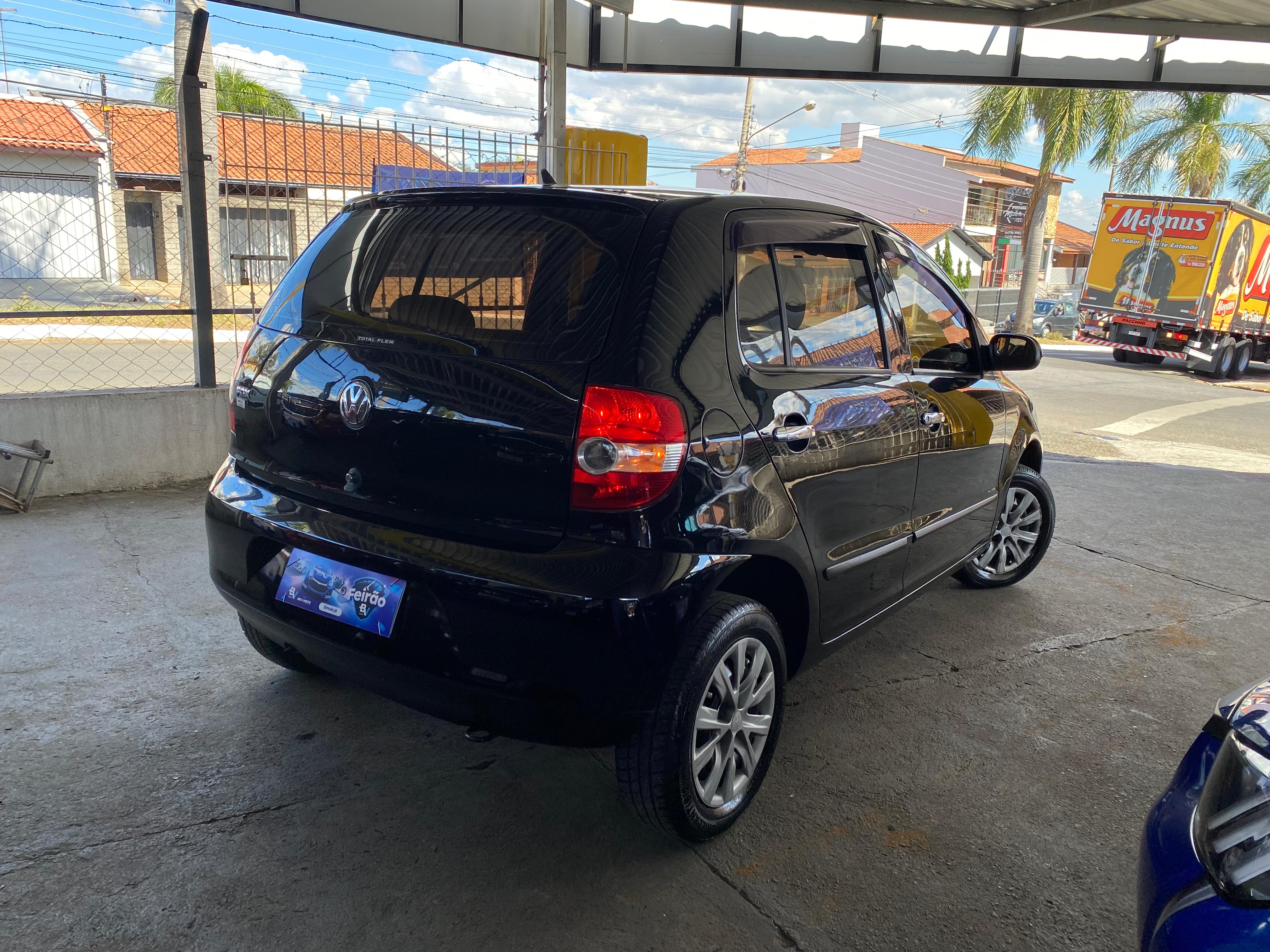 Volkswagen Fox City 1.0 8V (Flex) 2p