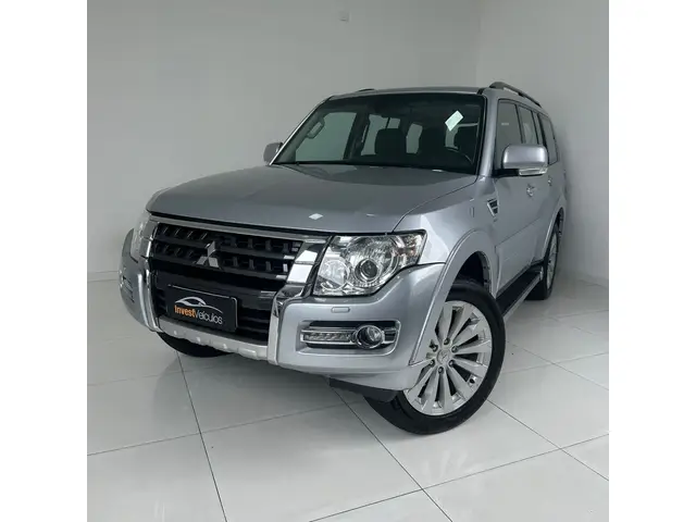 Carro Mitsubishi Pajero Full 2018 3.8 V6 5D HPE 4WD
