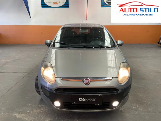 Carro Fiat Punto 2015 Attractive 1.4 (Flex)