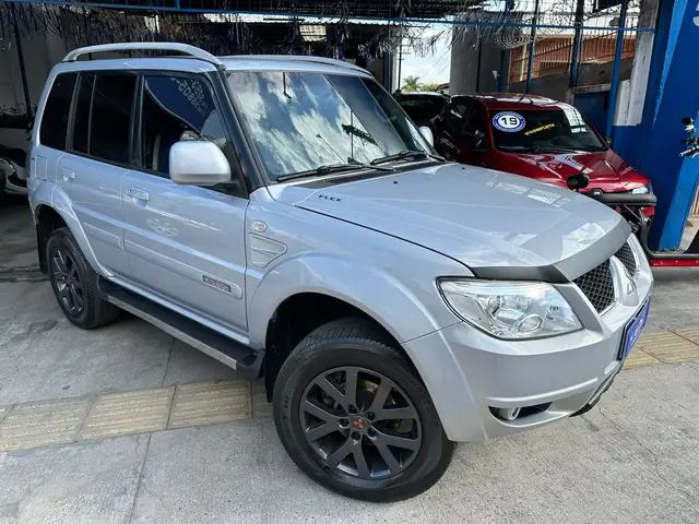 Carro Mitsubishi Pajero TR4 2010 2.0 16V (flex)