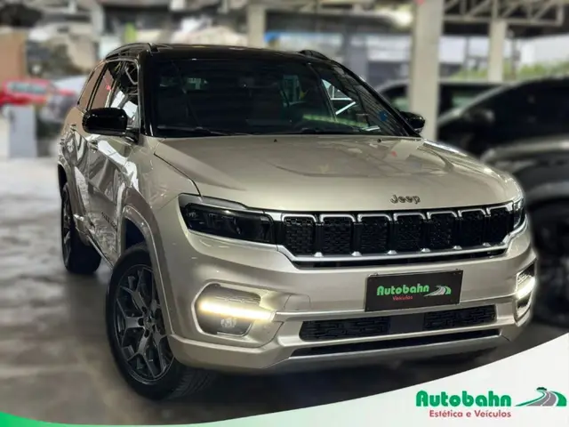 Carro Jeep Commander 2023 Overland 2.0 TD380