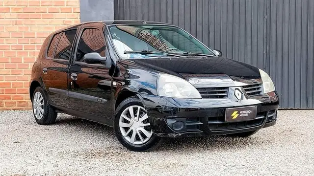 Carro Renault Clio 2011 Hi-Flex 1.0 16V