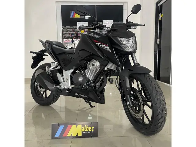 Moto Honda CB 300F Twister 2025 (ABS)