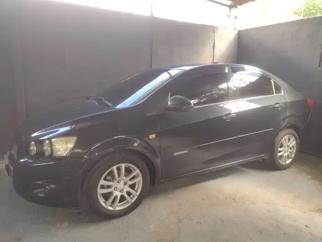 Carro Chevrolet Sonic Sedan 2013 LTZ (Aut)