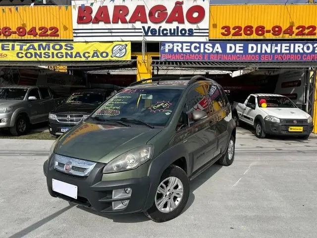 Carro Fiat Idea 2013 Adventure 1.8 16V Dualogic (Flex)