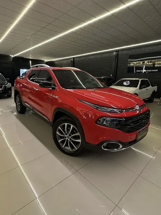 Carro Fiat Toro 2019 Volcano 2.0 diesel AT9 4x4