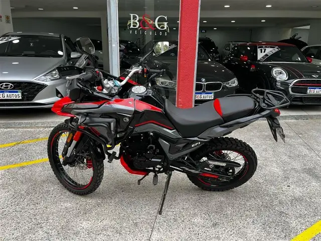 Moto Shineray SHI 250 2025 249 cc