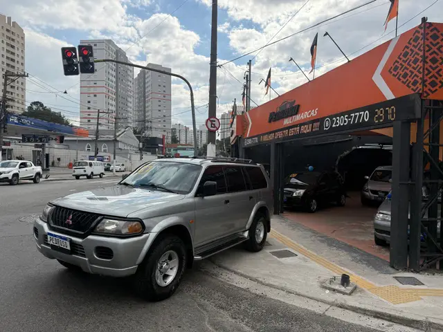 Carro Mitsubishi Pajero Sport 2001 4x2 3.0 V6