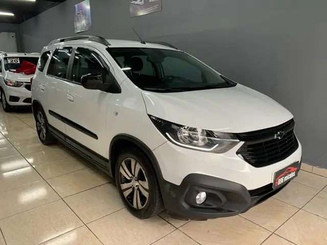 Carro Chevrolet Spin 2023 Activ 1.8 (Aut.)