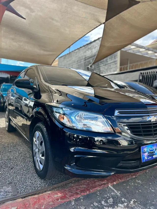 Carro Chevrolet Onix 2015 1.4 LT SPE/4