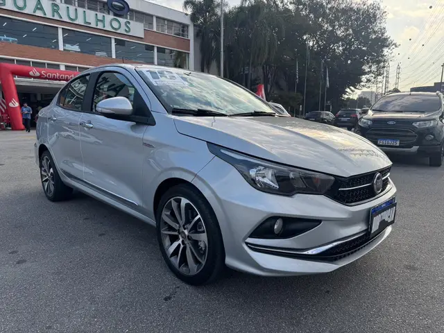Carro Fiat Cronos 2019 1.8 Precision E.Torq AT6 (Flex)