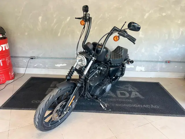 Moto Harley-Davidson Xl 883 2019 N IRON