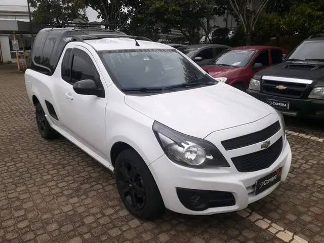 Carro Chevrolet Montana 2019 Sport 1.4 (Flex)