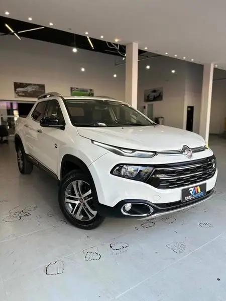 Carro Fiat Toro 2020 Endurance 1.8 MT5 FLEX 4P