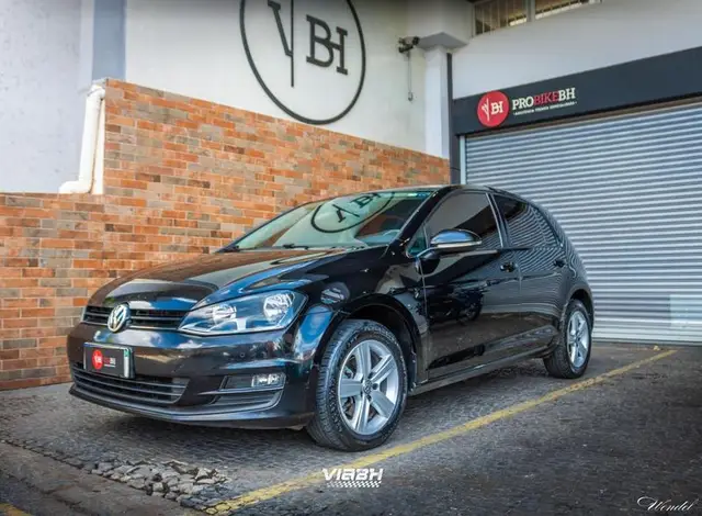 Carro Volkswagen Golf 2016 Comfortline 1.6 MSI (Flex)