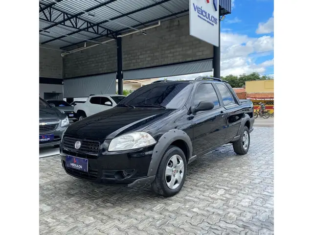 Carro Fiat Strada 2013 Working 1.4 (Flex) (Cabine Estendida)