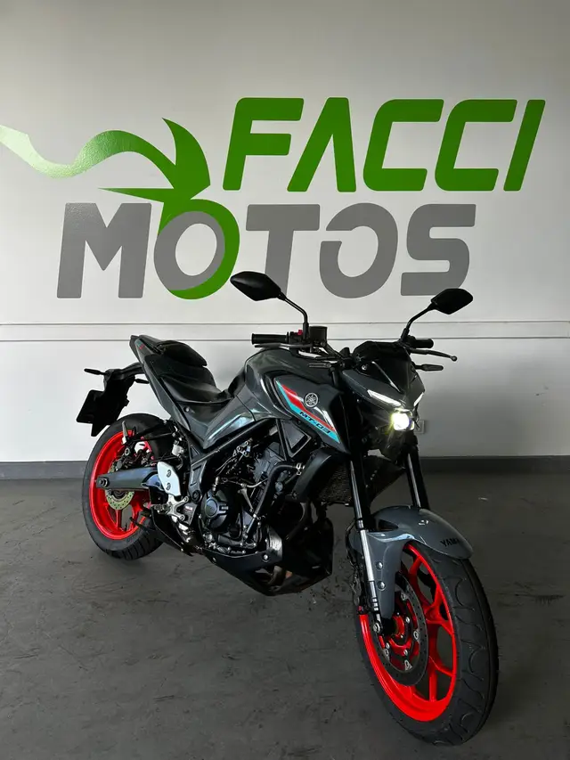 Moto Yamaha MT-03 2023 ABS