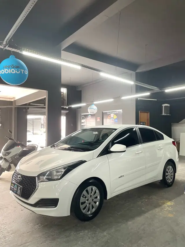 Carro Hyundai HB20S 2019 1.0 Unique (Flex)