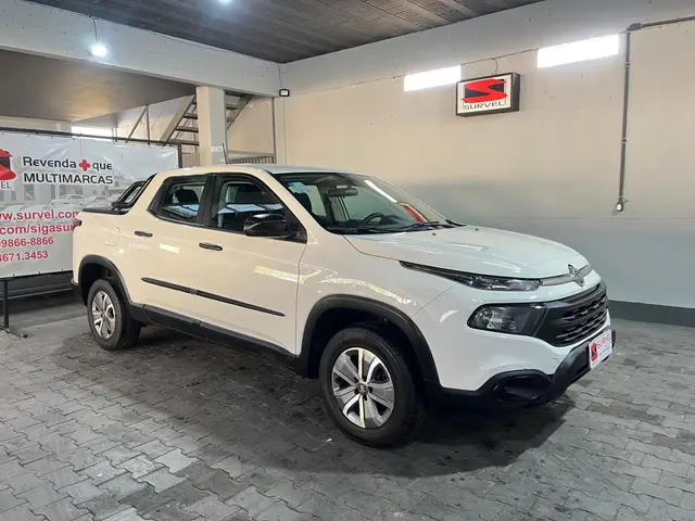 Carro Fiat Toro 2021 Endurance 1.8 MT5 FLEX 4P