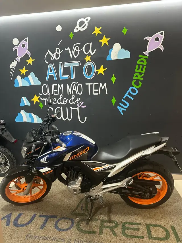 Moto Honda CB 250F Twister 2020 (ABS)